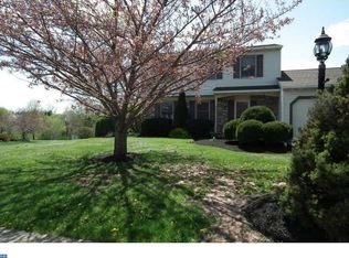 122 Noble Dr, Perkasie, PA 18944
