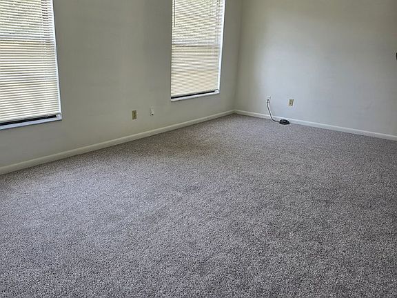 3rd image of 1150 W G Martinelli Blvd