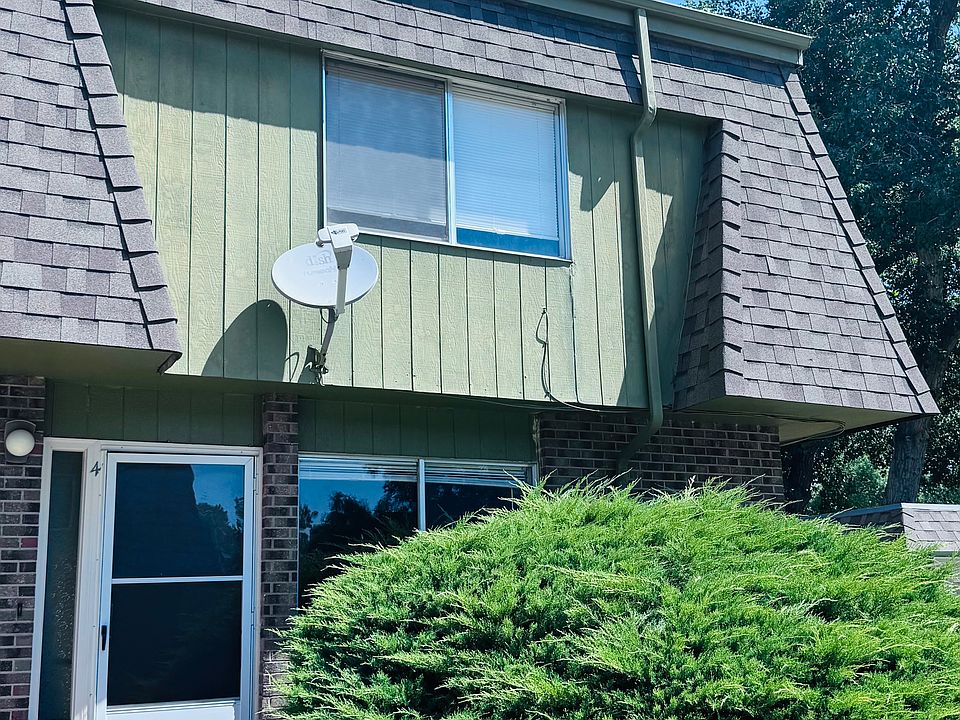 1st image of 2720 Leisure Dr APT 4