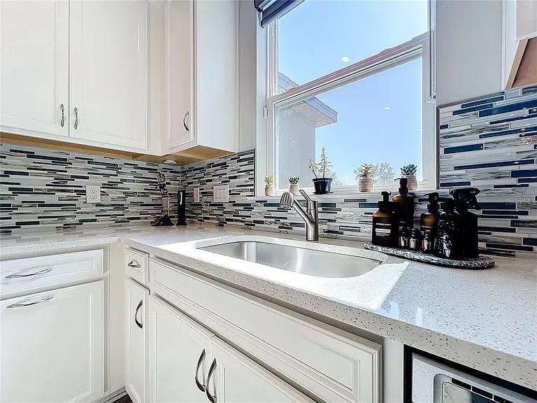 11826 Sky Acres Ter #11826 — Photo 23