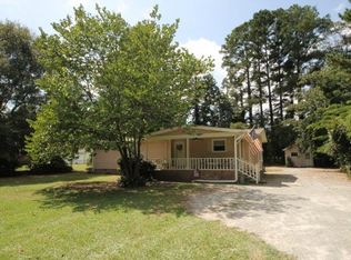 216 Friendly Dr, Goldsboro, NC 27530