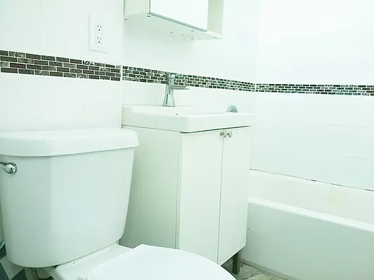 Rented by Bohemia Realty Group | media 3