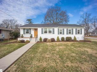 320 Parkins Mill Rd, Greenville, SC 29607