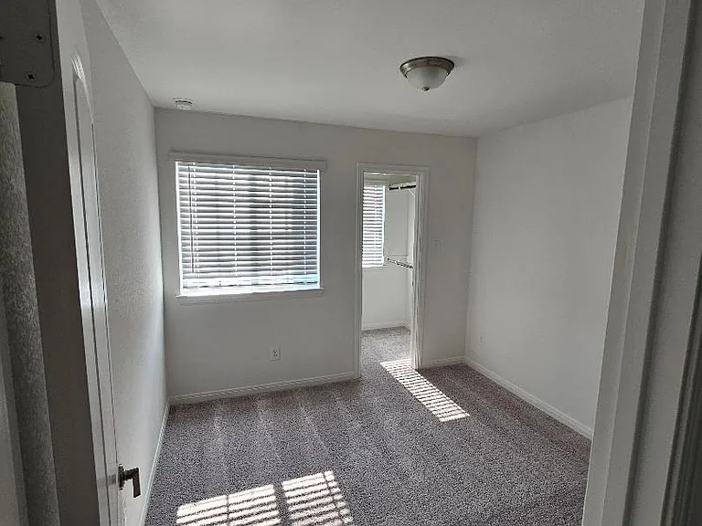 202 Griffith Dr — Photo 8