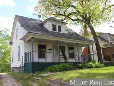 319 E State St, Hastings, MI, 49058