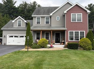 85 Aprils Way, Tewksbury, MA 01876