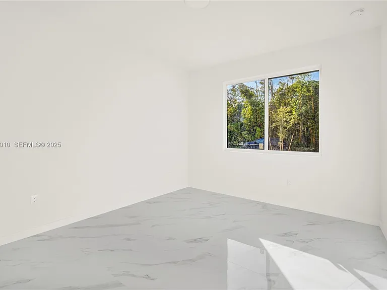 22535 125th Ave — Photo 7
