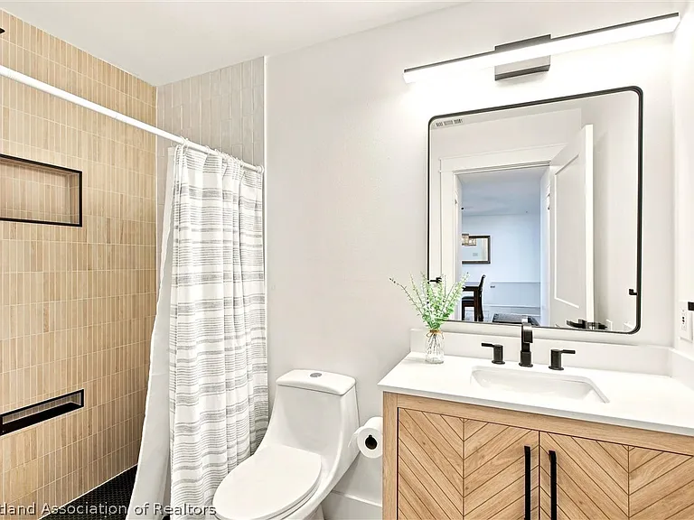 3 Charlton Dr — Photo 26