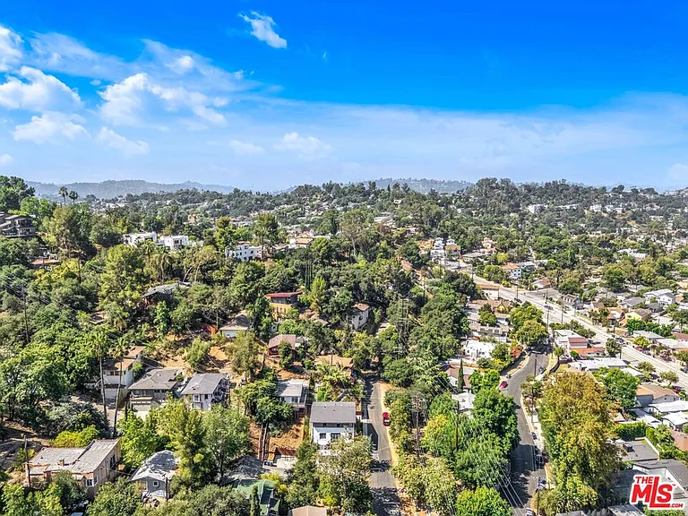 4841 Minden Pl — Photo 63