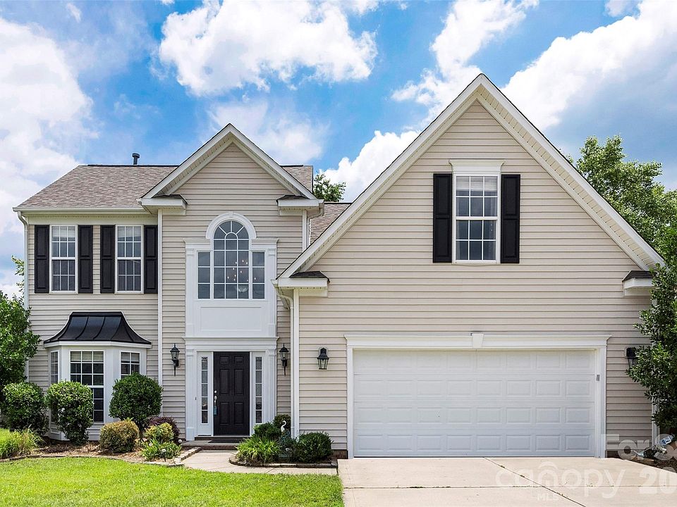 1st image of 1106 Alyssum Ln