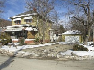 11 Gray St, Bradford, PA 16701