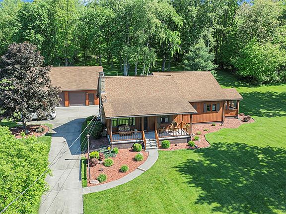 2nd image of 2085 Frew Mill Rd