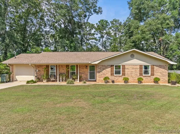 304 Janice St, Enterprise, AL 36330