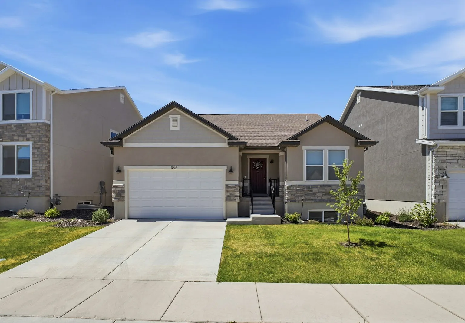 617 N Bennedict Drive — Photo 1