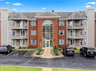 5200 N Knoxville Ave APT 204S, Peoria, IL 61614