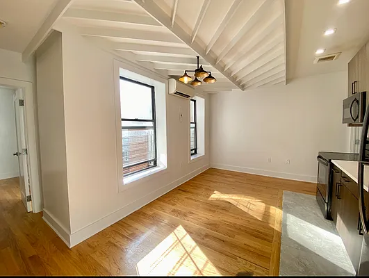 Rented by Arche Nest LLC | media 27