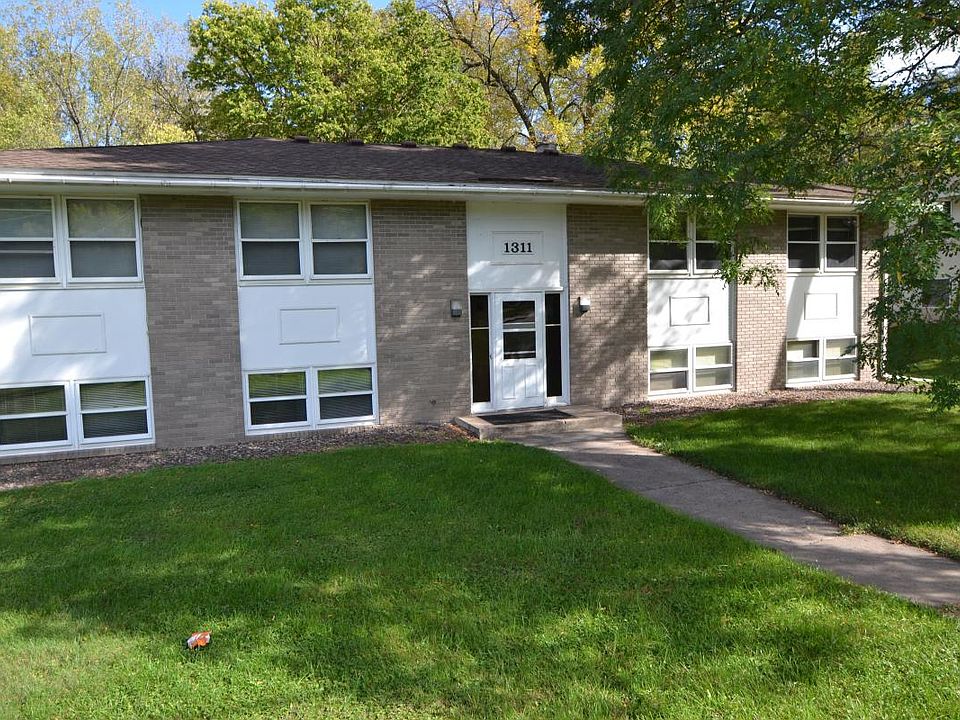 1st image of 1311 Greeley St S APT 3