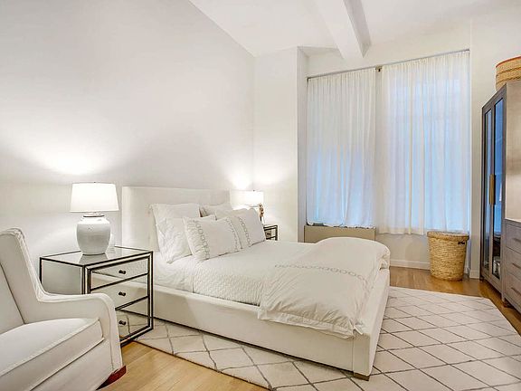5th image of 59 John St APT 8F
