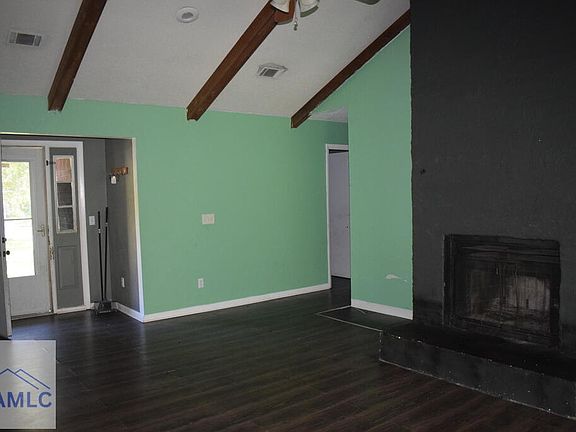 4th image of 515 Myrtle Ln