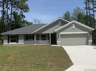 8435 N Saxon Way, Citrus Springs, FL 34434