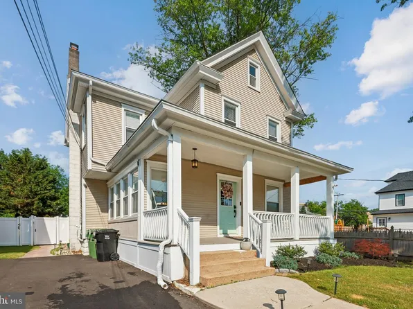 16 Highland Ter, Pitman, NJ 08071