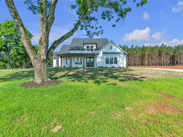 1410 Simpson Rd, Pendleton, SC 29670