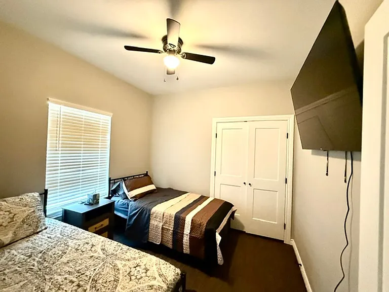 7804 Freedom Crest Ave — Photo 25