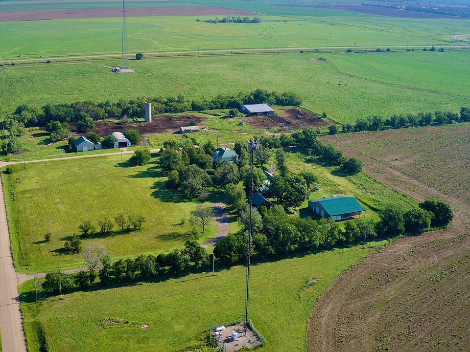 1066 NE 140th Ave, Claflin, KS 67525 MLS 11194602 Zillow