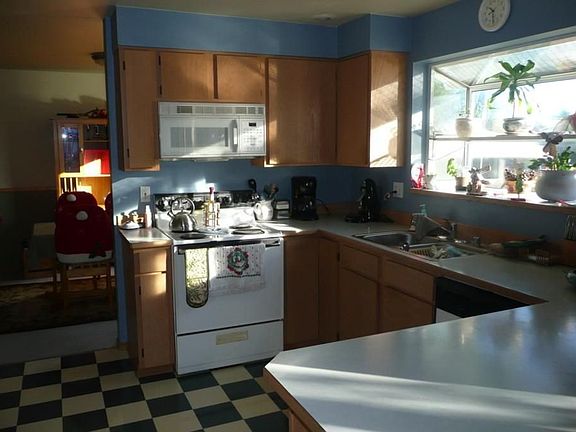 5th image of 14903 Sykes Dr SE