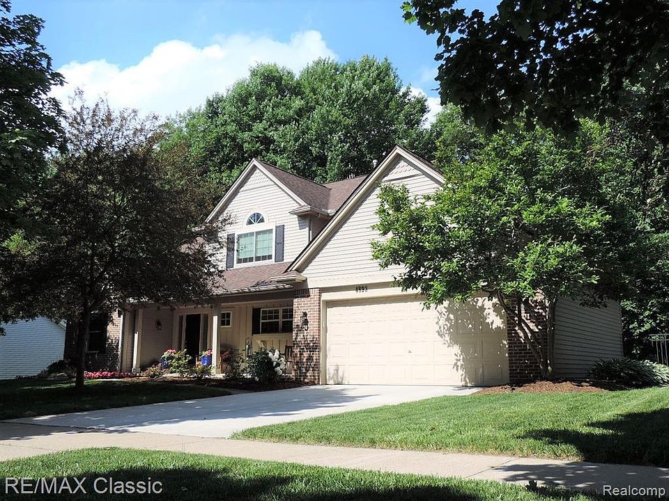 1st image of 4893 Waldon Woods Dr