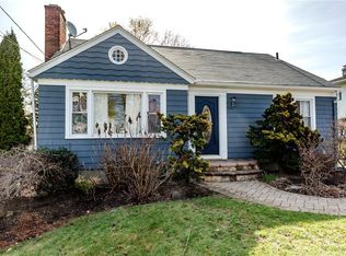26 Dover Ave, East Providence, RI 02914