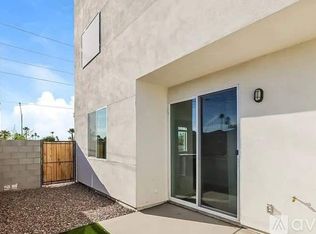 14251 N 7th St, Phoenix, AZ 85022