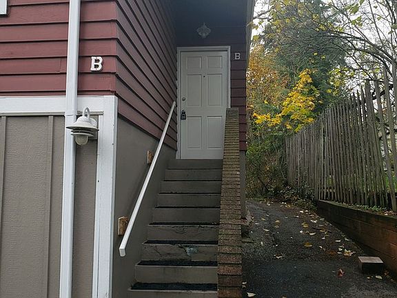 3rd image of 8701 72nd Avenue Ct SW Unit A