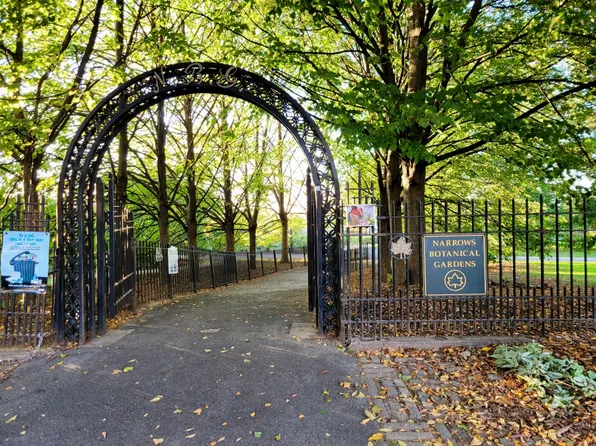 7101 Shore Road image 10 of 13