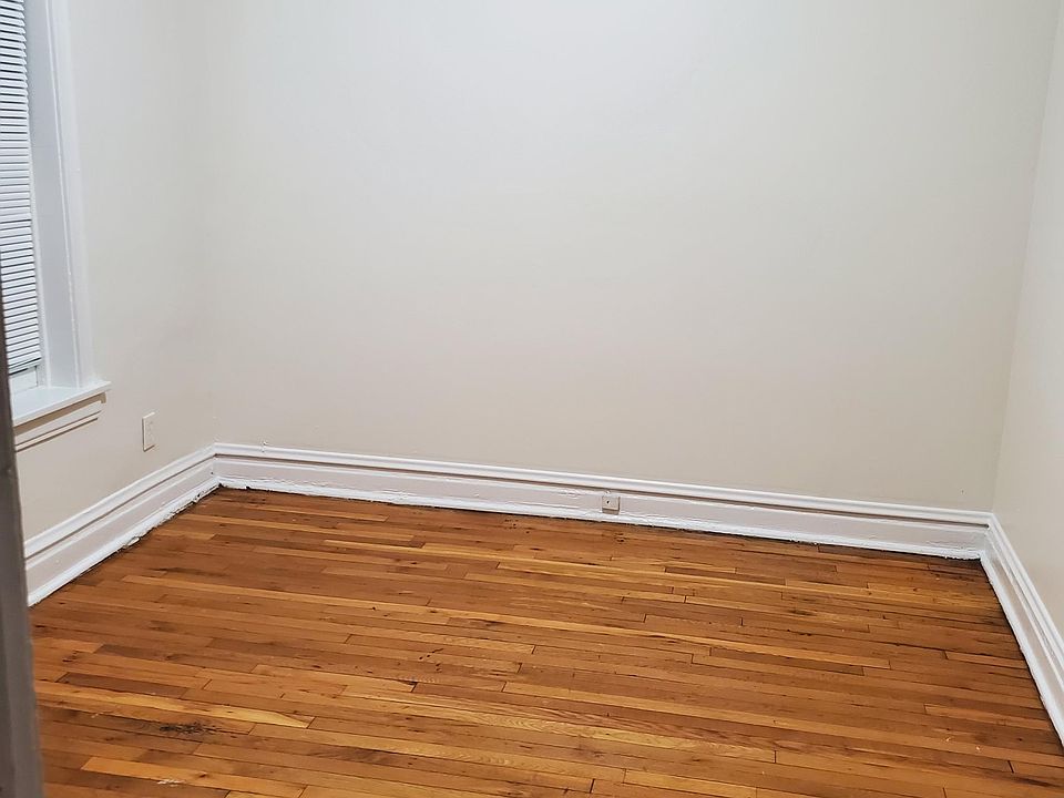 1st image of 1009 N Lavergne Ave #1