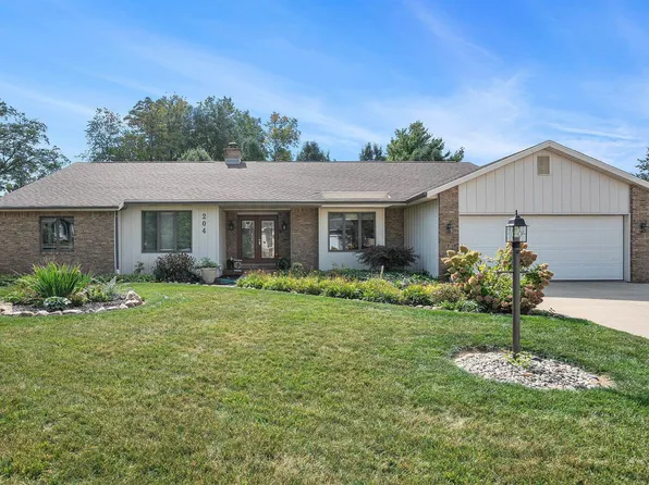 204 Sandpoint Dr, Warsaw, IN 46582