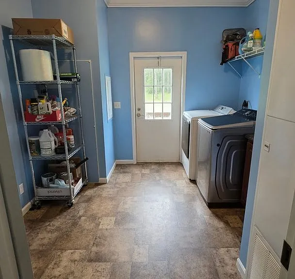 136 Alan Pvt Dr — Photo 15