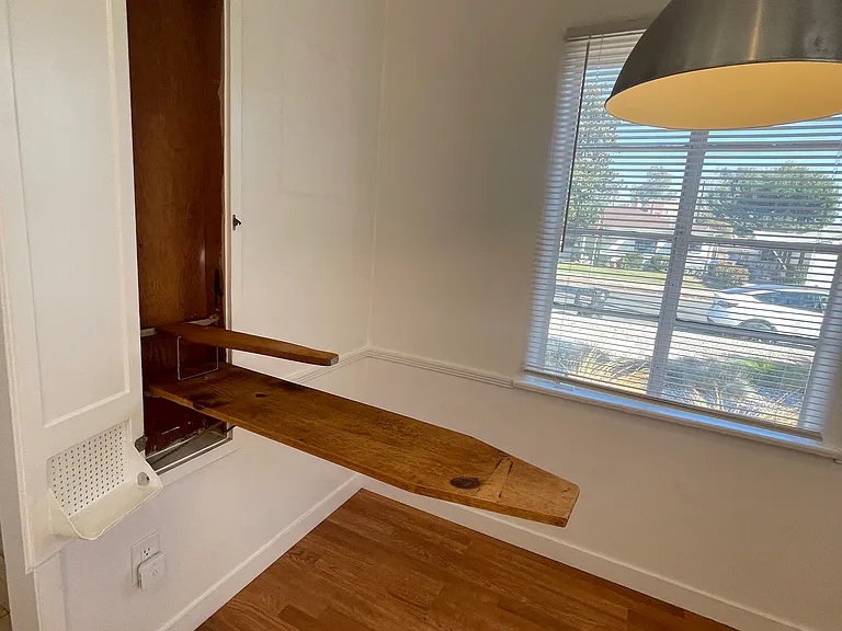 5959 Troost Ave — Photo 11