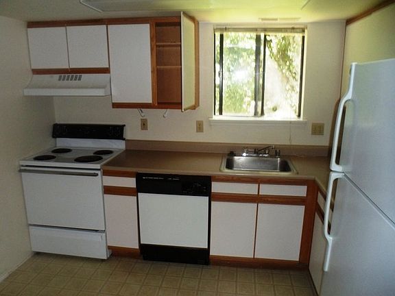 3rd image of 20280 W Us Highway 160 #105A