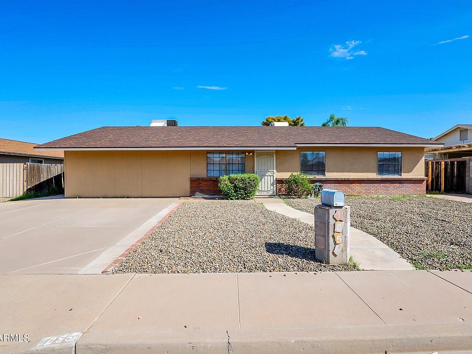 1st image of 1056 W HACKAMORE Street