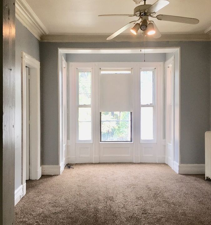1st image of 3074 6th Ave #2