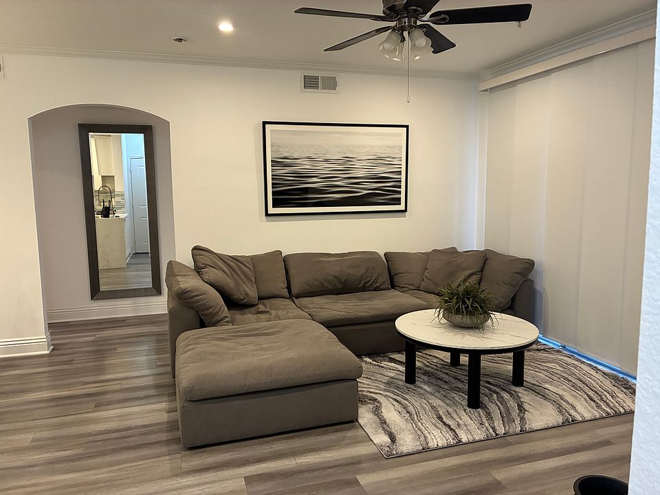 1st image of 22681 Oakgrove Unit 217