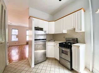 328 E 93rd St APT 5A, New York, NY 10128