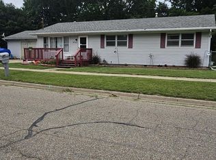 526 Amity St, Charlotte, MI 48813