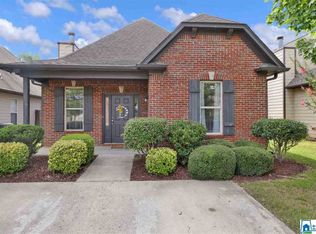 1035 Washington Dr, Moody, AL 35004