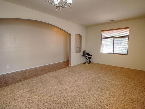 3rd image of 4204 E Odessa Dr