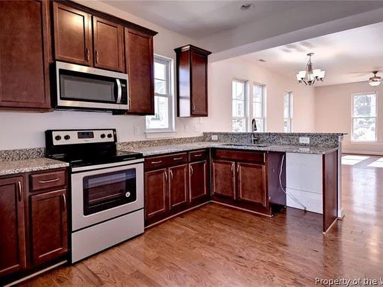 4321 Candace Ln — Photo 9