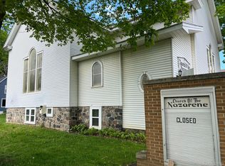 404 N Almont Ave, Imlay City, MI
