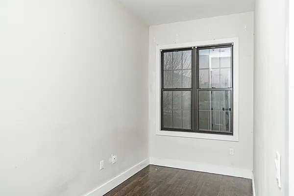 Rented by MySpaceNYC | media 8