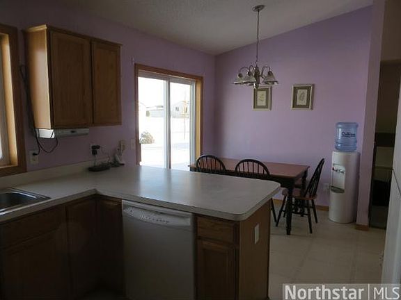 4th image of 135 North Ln